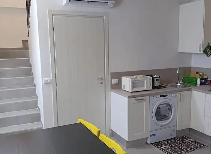 Bilocale Marylin Vicino All'aeroporto *